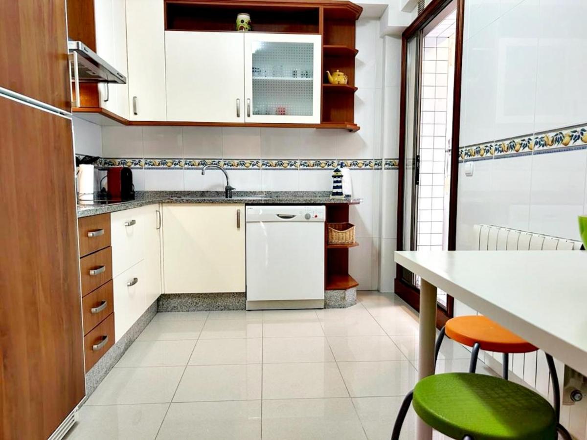 Holibai, Chulina, Cerca De La Playa, Con Piscina Y Parking Lejlighed Baiona Eksteriør billede
